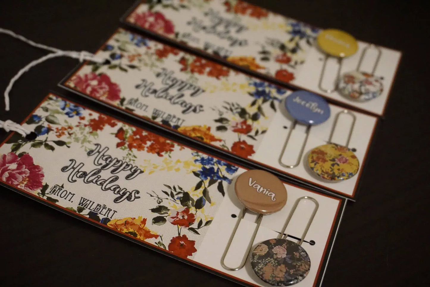 Floral Inspired Vintage Themed Card and Button Clip - 10 / set