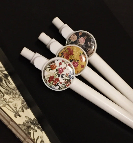 Floral Vintage Themed  Pens -  Chic Favor for Girls - Set of 5 - Busybee Creates