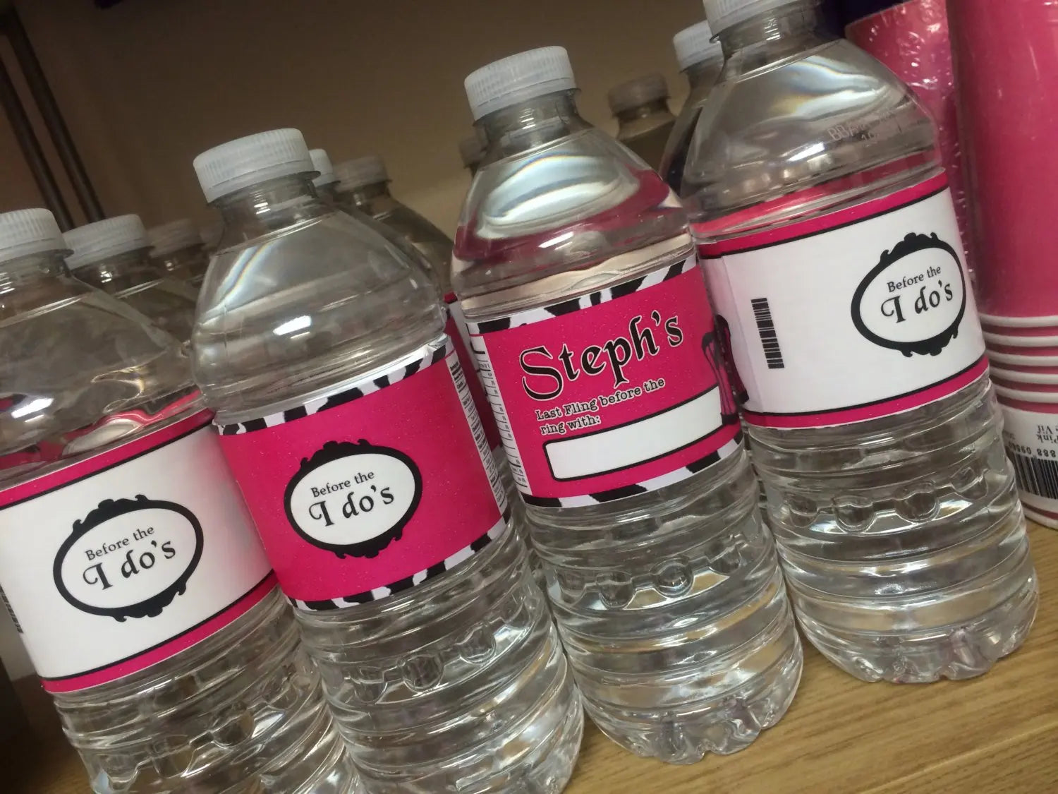 Hot Pink and Black Bridal Shower, Stagette, Hen Party Water Bottle Label 24 pieces or DIGITAL